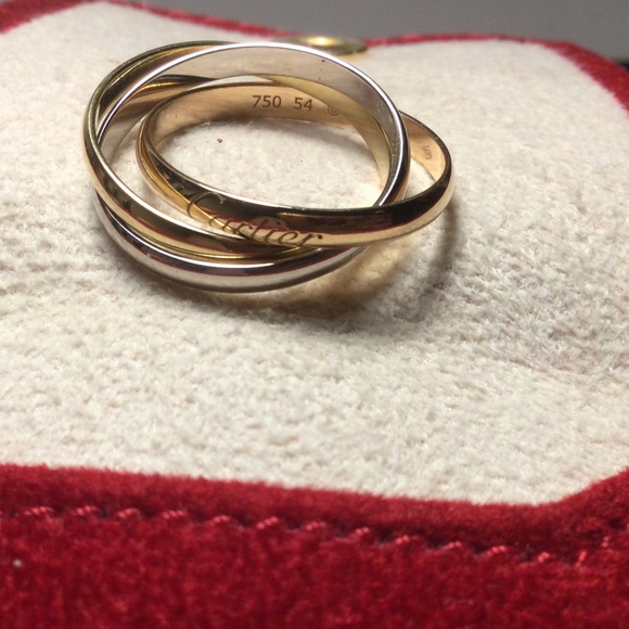 14K Gold Cartier Trinity ring, size 54 European or 7 1/2 American - Picture 3 of 4
